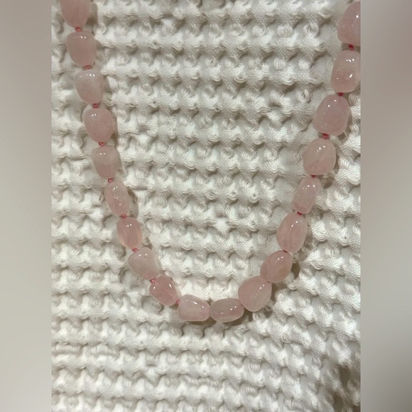 Lola Rose Rose Quartz Beaded Necklace - Picture 3 of 6